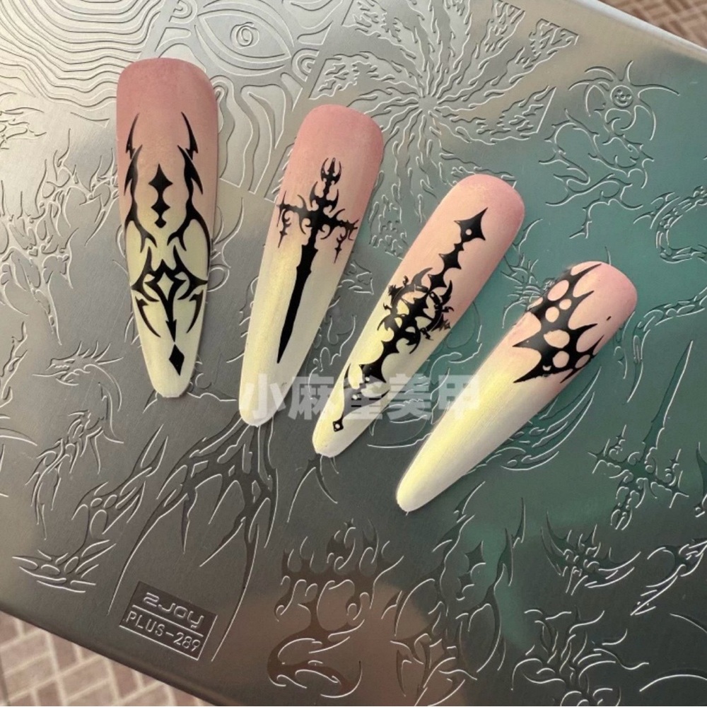 P289. Y2k Stamping Plate nails